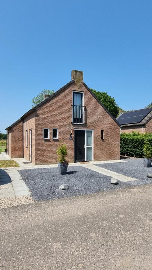 Vakantiewoning Maas En Waal 195 Villa Ewijk ภายนอก รูปภาพ